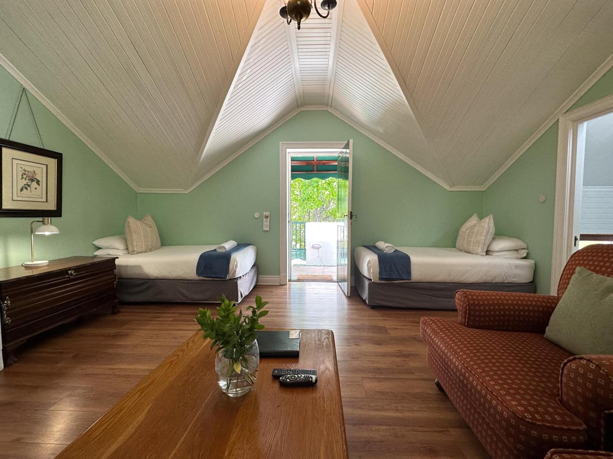 Knorhoek Country Guesthouse Стелленбос Экстерьер фото