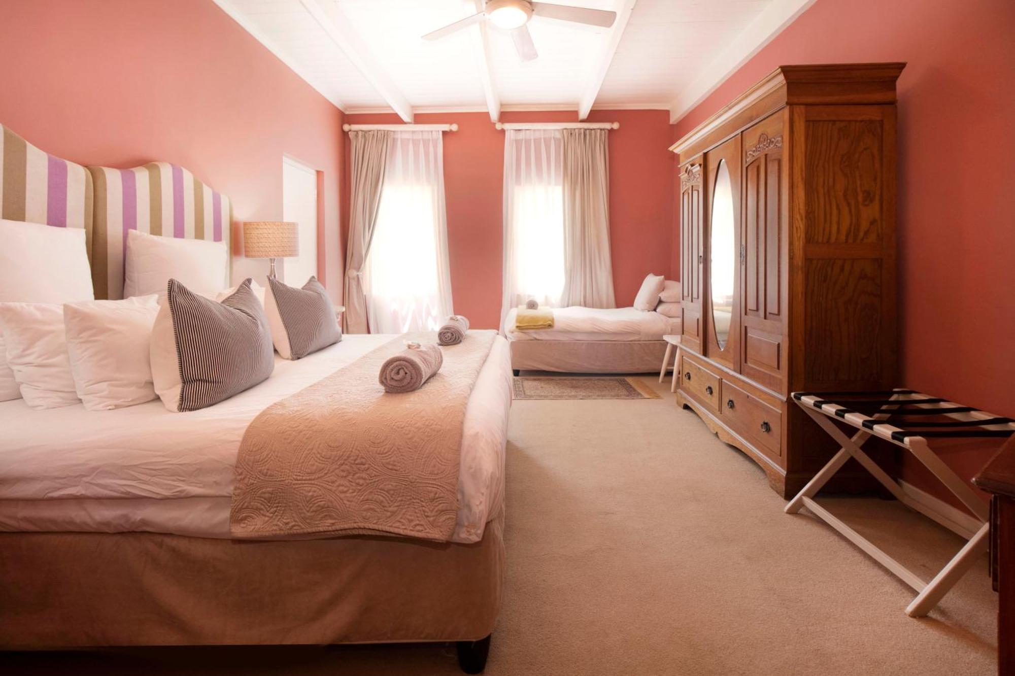 Knorhoek Country Guesthouse Стелленбос Экстерьер фото