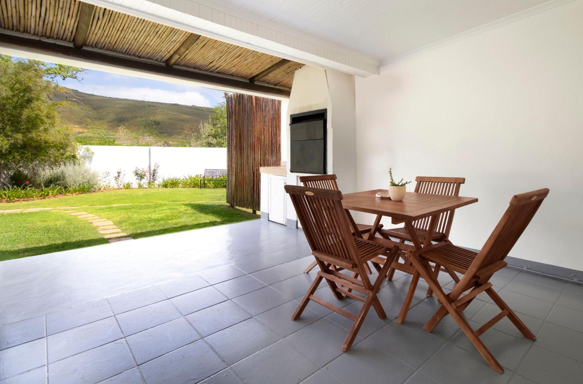 Knorhoek Country Guesthouse Стелленбос Экстерьер фото